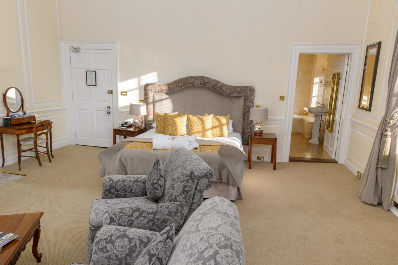 Hintlesham Hall Hotel イプスウィッチ エクステリア 写真