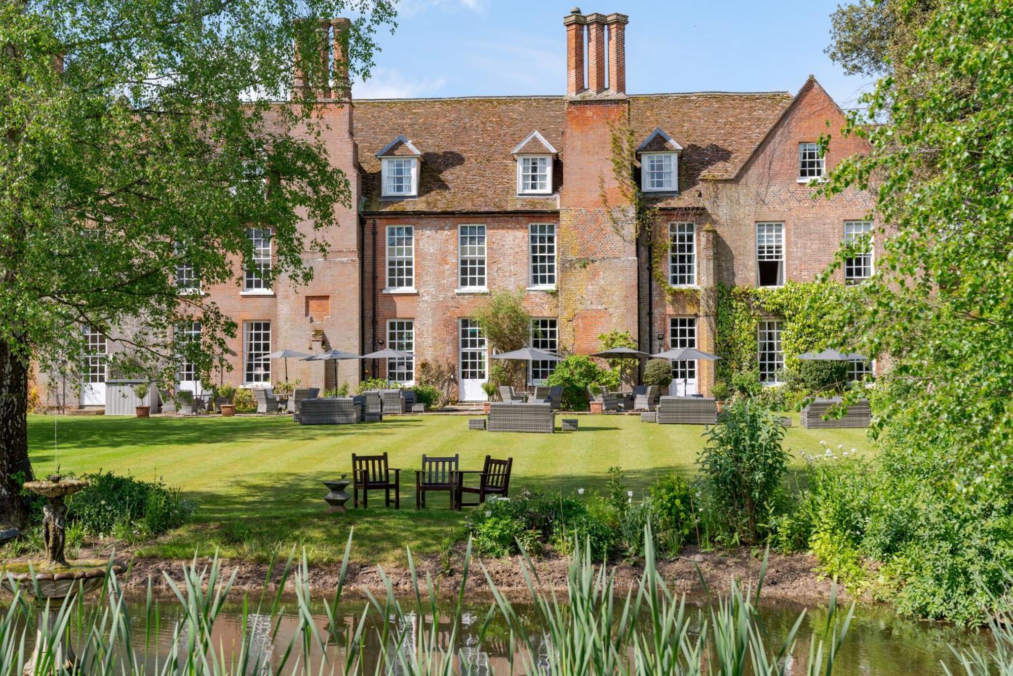 Hintlesham Hall Hotel イプスウィッチ エクステリア 写真